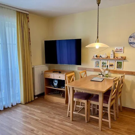 1 2 11 Inselstrand *