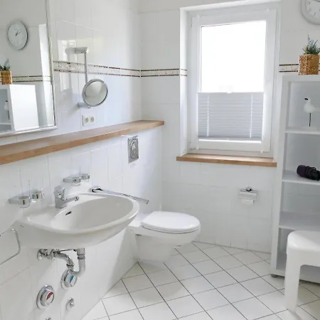 1 2 11 Inselstrand *